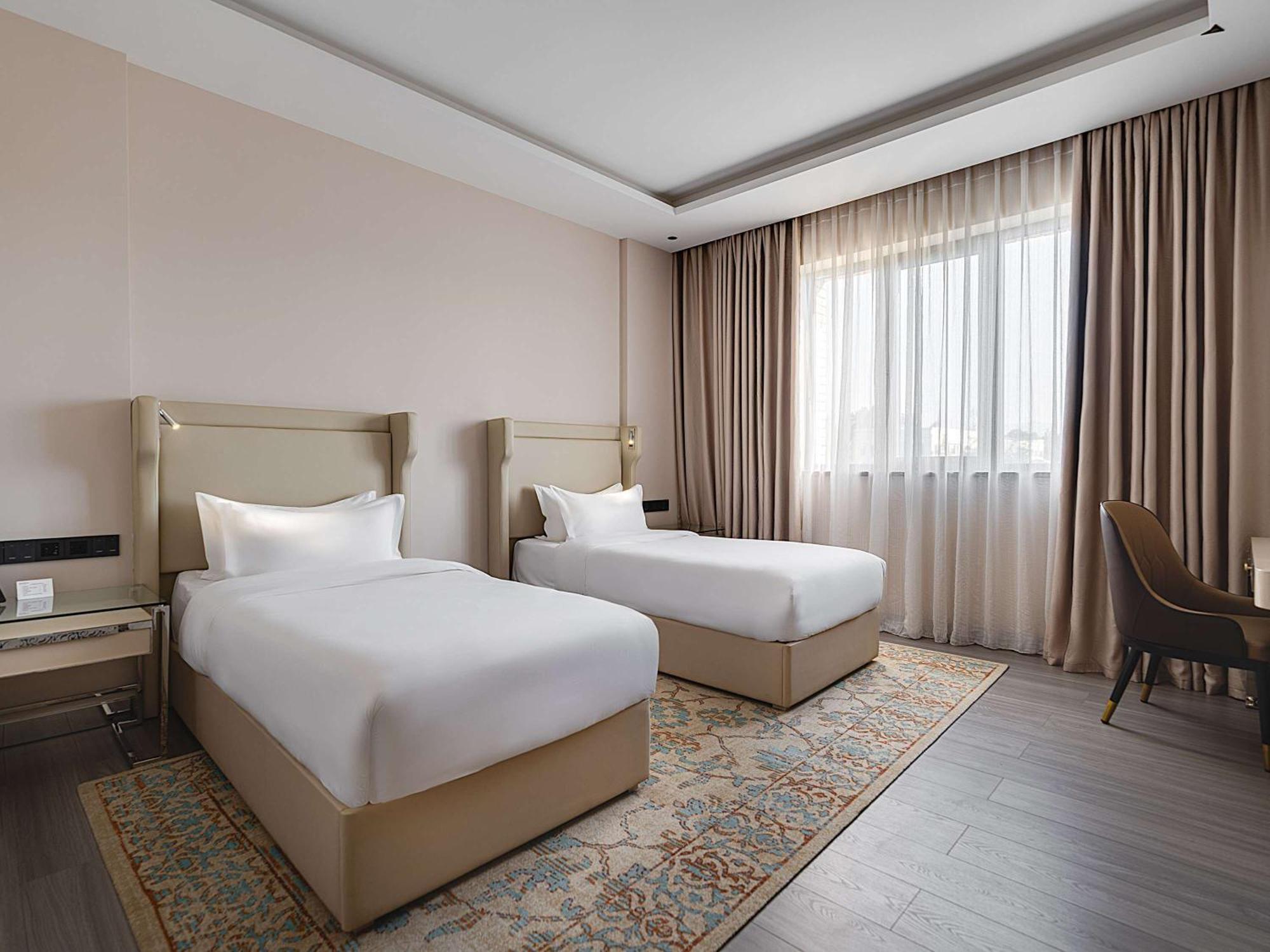 Moevenpick Samarkand Ngoại thất bức ảnh
