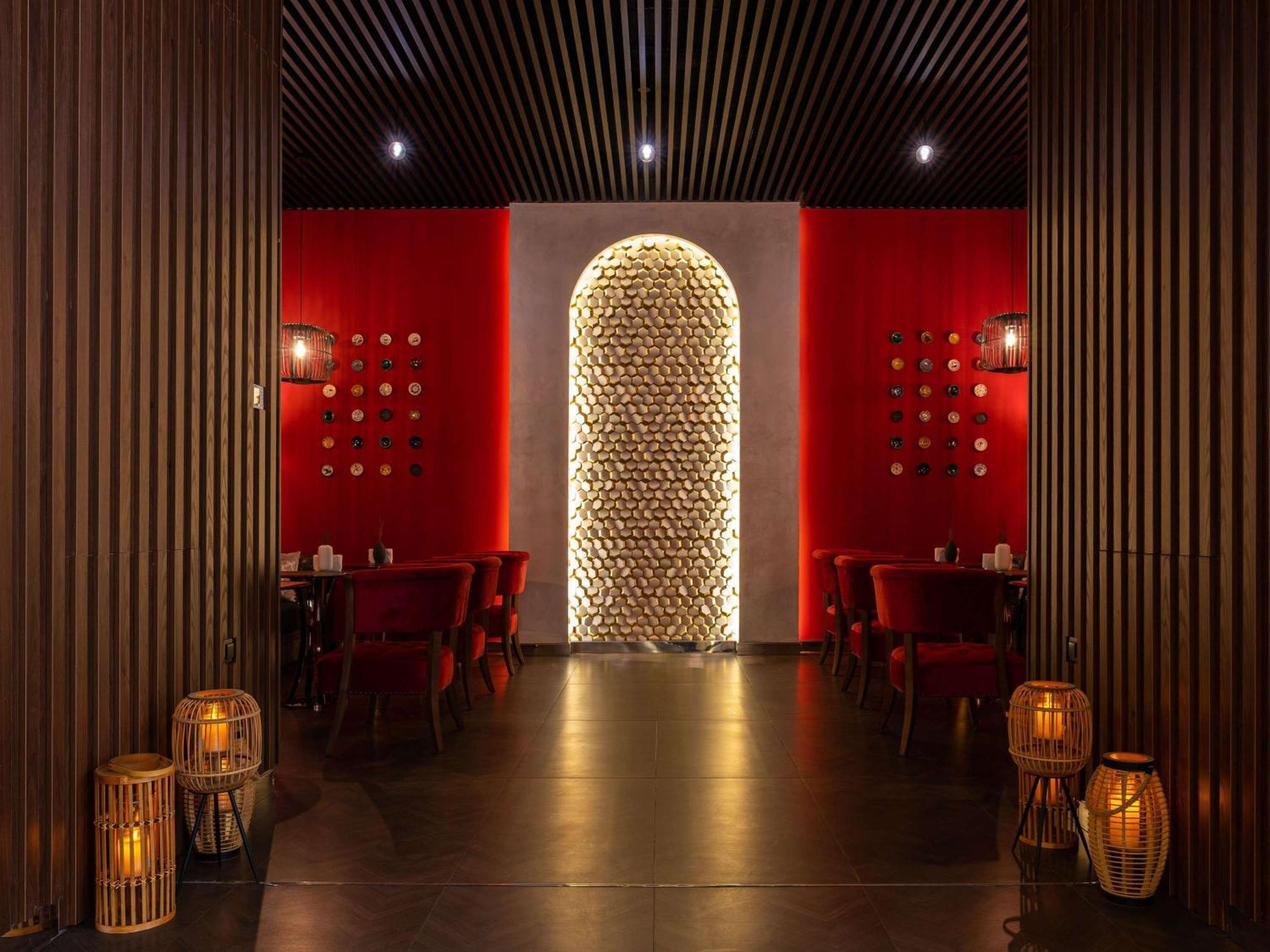 Moevenpick Samarkand Ngoại thất bức ảnh