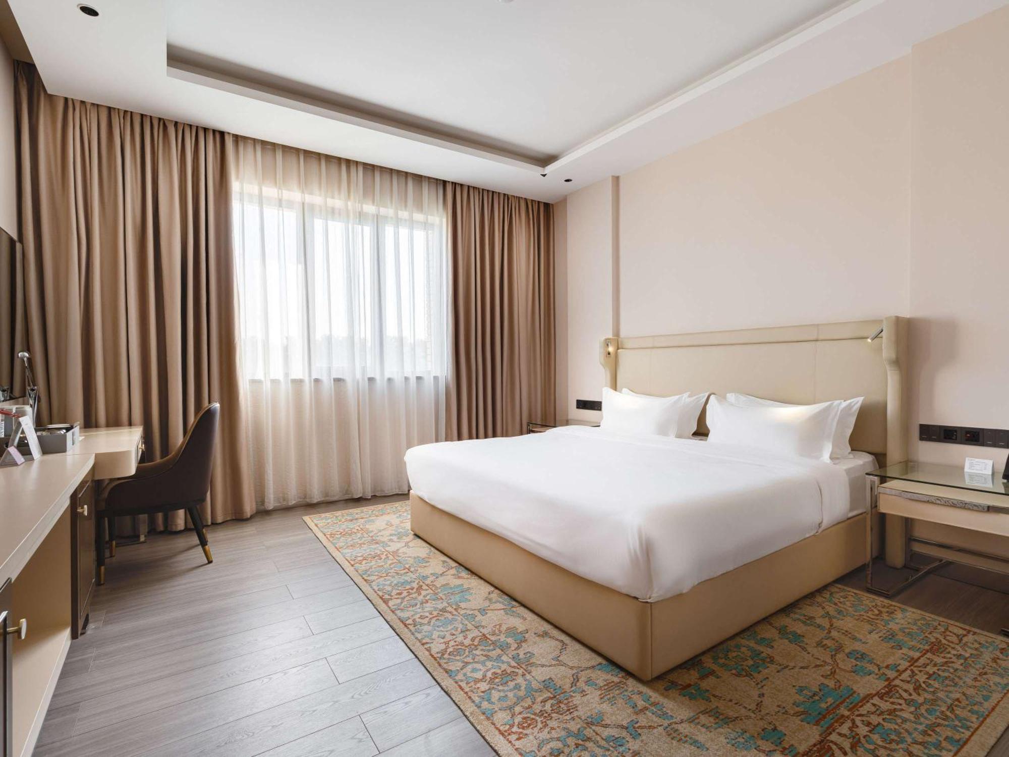 Moevenpick Samarkand Ngoại thất bức ảnh