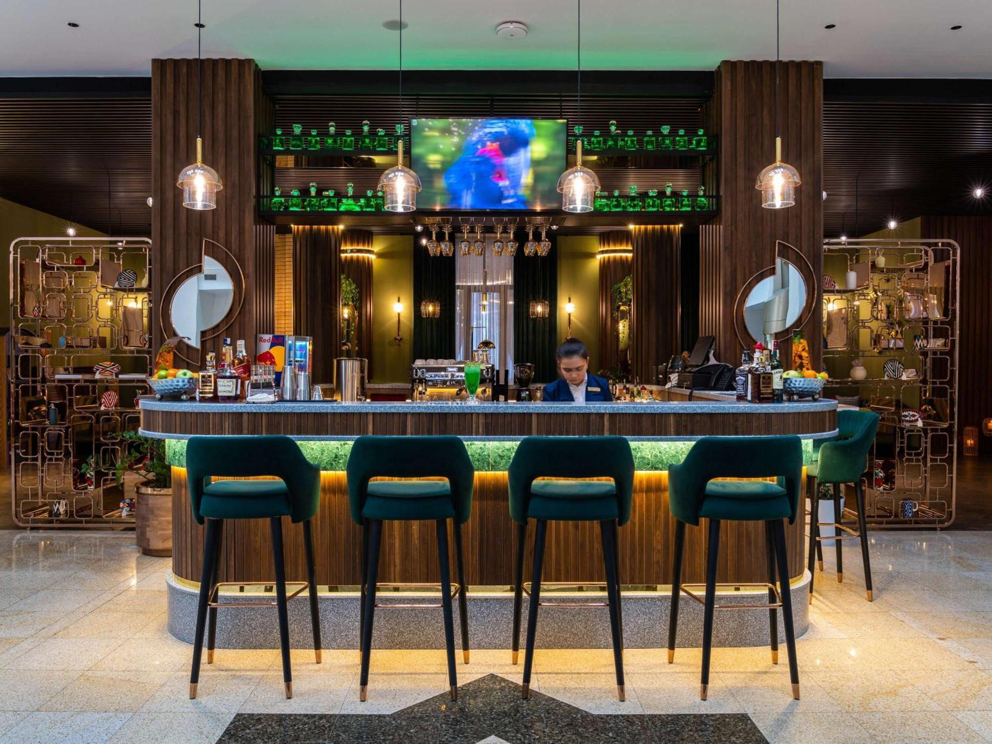 Moevenpick Samarkand Ngoại thất bức ảnh